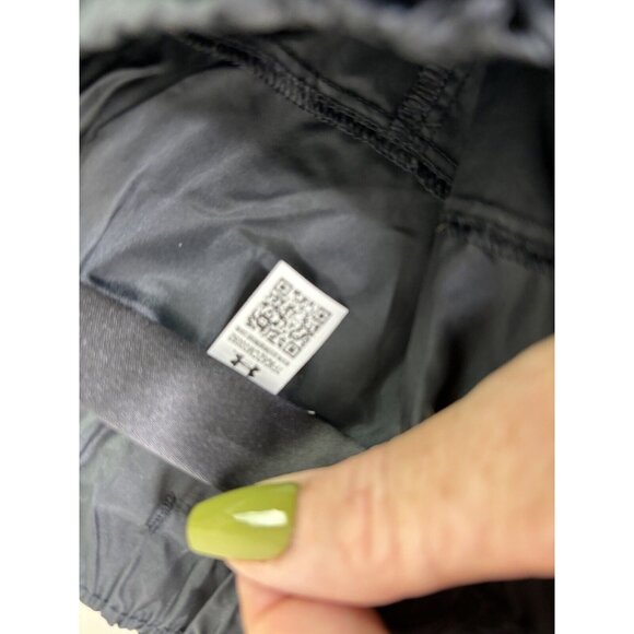 Under Armour Women Small Storm Illyde Water Resist Loose Black Jogger Pant  EUC - Picture 6 of 7